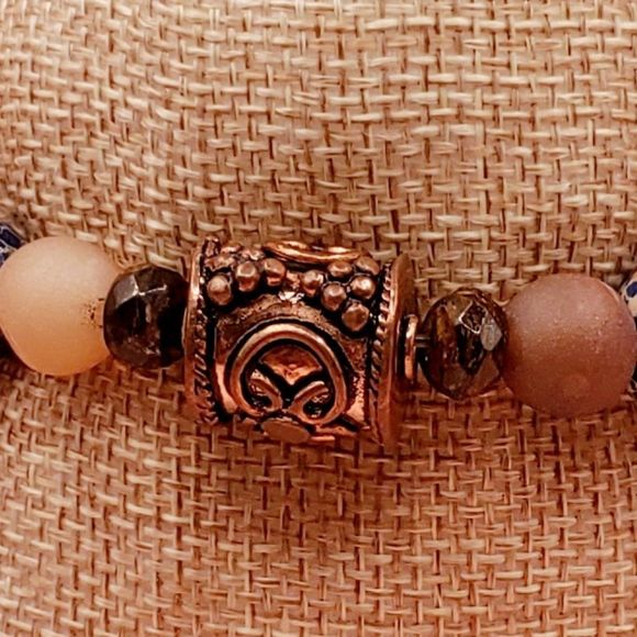 Royal Blue Imperial Jasper, Druzy Agate, Bronzite and Copper Bracelet - Picture 3 of 5